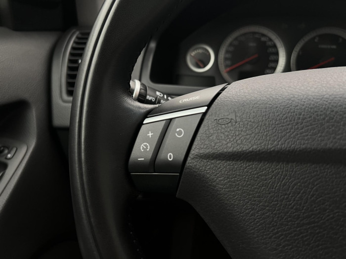 Volvo XC90 D5 AWD SUMMUM 7MÍSTNÁ AUT 2.4 d Summum