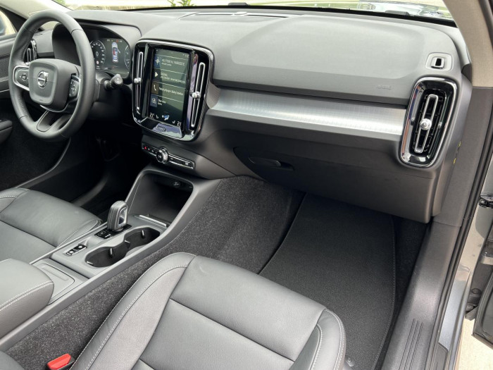 Volvo XC40 T5 AWD MOMENTUM Aut 2.0 Momentum