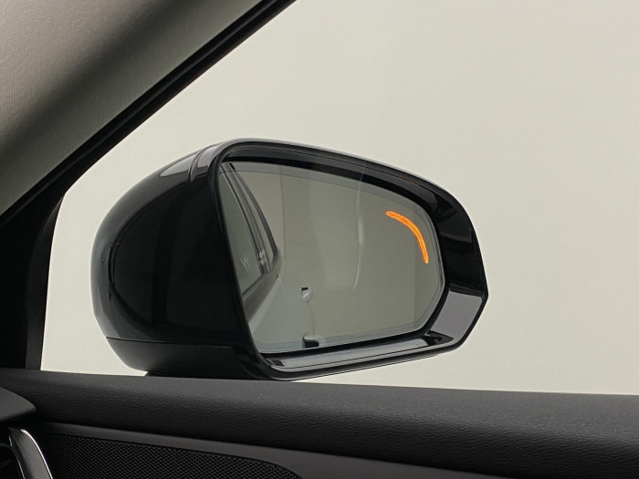 Volvo V60 B4 R-DESIGN AUT CZ