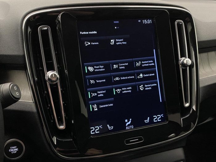 Volvo XC40 D3 INSCRIPTION REZERVACE 2.0 d