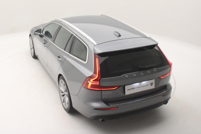 Volvo V60 T5 MOMENTUM AUT CZ REZERVACE 2.0 Momentum