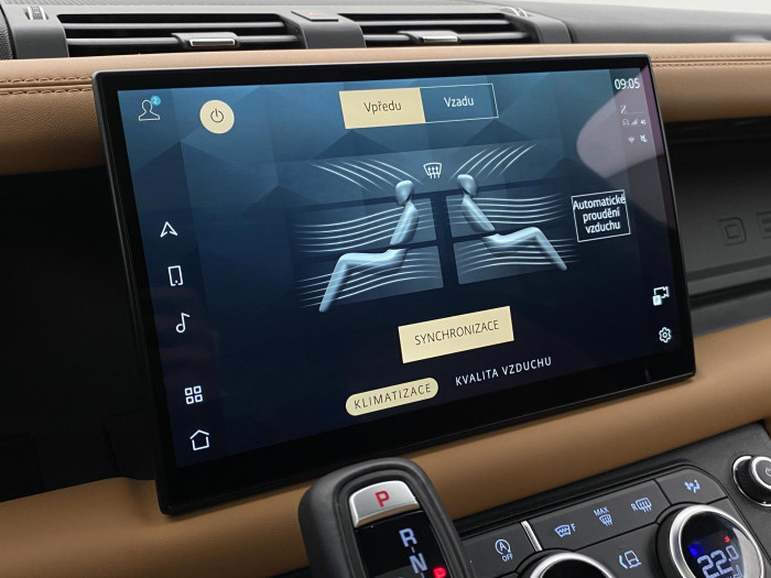 Land Rover Defender 130 D300 HSE AWD AUT CZ 3.0 d