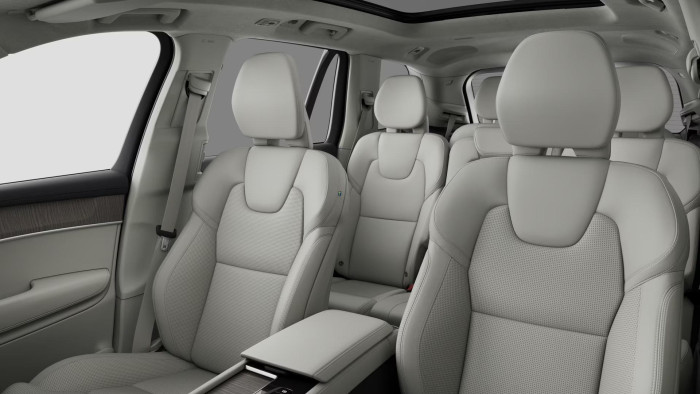 Volvo XC90 B5 AWD AUT BRIGHT ULTRA 7 míst