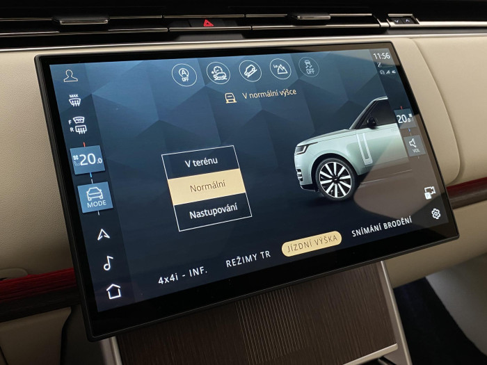 Land Rover Range Rover P550e AUTOBIOGRAPHY SWB