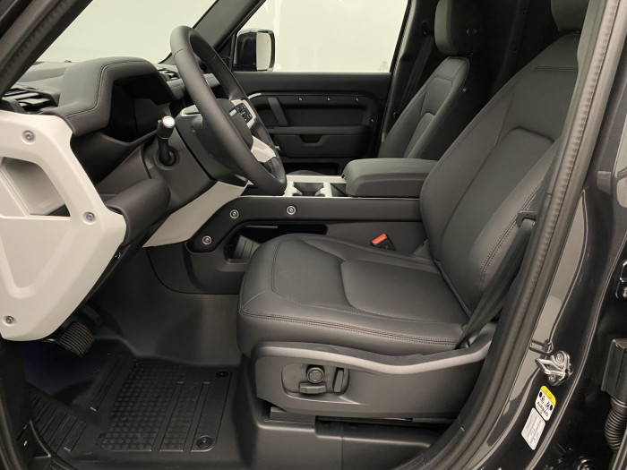 Land Rover Defender 110 HARD TOP D250 X-DYNAMIC SE 3.0 d Dynamic SE