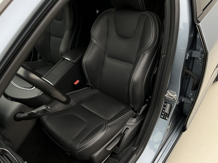 Volvo V60 D2 DYNAMIC EDITION AUT 1.maj. 2.0 d Dynamic Edition