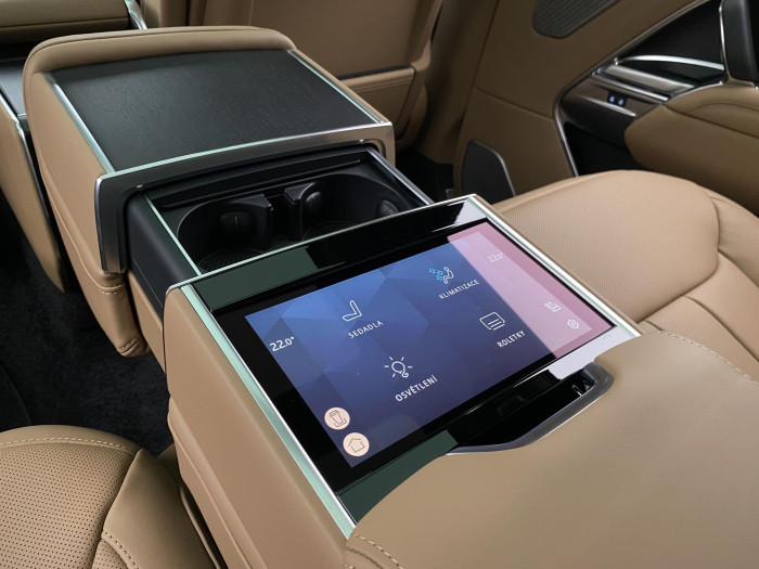 Land Rover Range Rover D350 AUTOBIOGRAPHY LWB 3.0 d