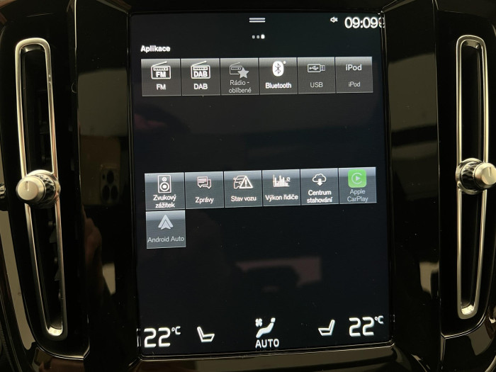 Volvo XC40 T2 MOMENTUM PRO 1.maj. 1.5 Momentum