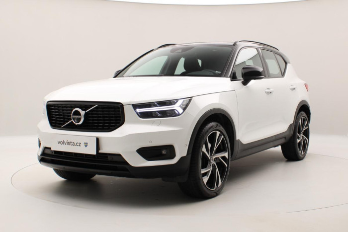 Volvo XC40 D4 AWD R-DESIGN REZERVACE 2.0 d