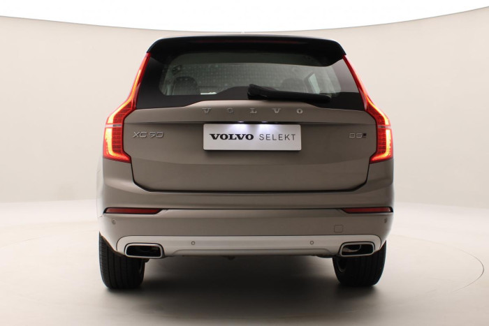 Volvo XC90 B5 AWD MOMENTUM REZERVACE 2.0 Momentum
