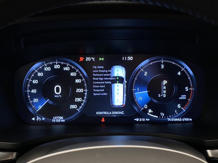 Volvo V60 D3 AWD MOMENTUM AUT CZ 2.0 d Momentum