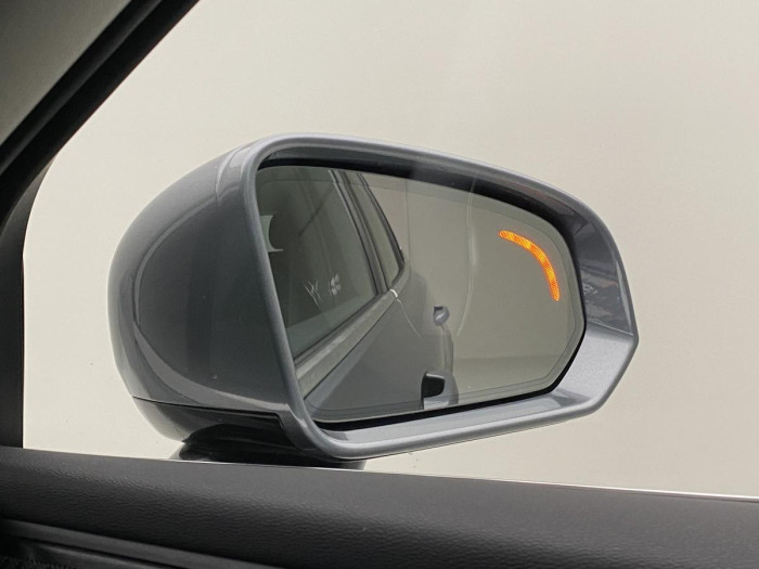 Volvo V60 B4 MOMENTUM AUT REZERVACE 2.0 Momentum
