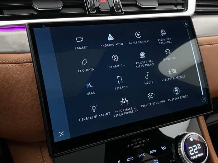 Jaguar F-Pace D300 R-DYNAMIC HSE REZERVACE 3.0 d Dynamic