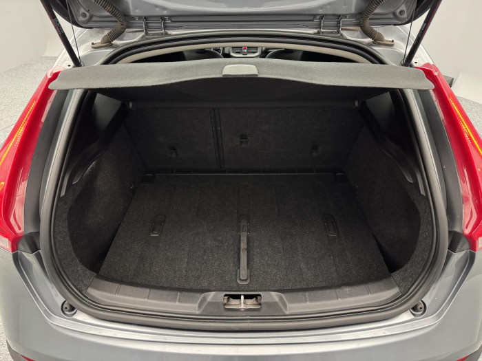 Volvo V40 CC MOMENTUM AUT 2.0 CC CC Momentum