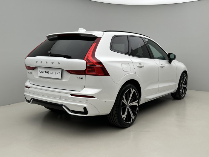 Volvo XC60 T6 AWD RECHARGE PLUS DARK AUT