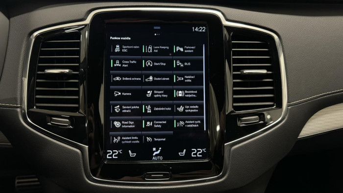 Volvo XC90 B5 AWD R-DESIGN AUT REZERVACE