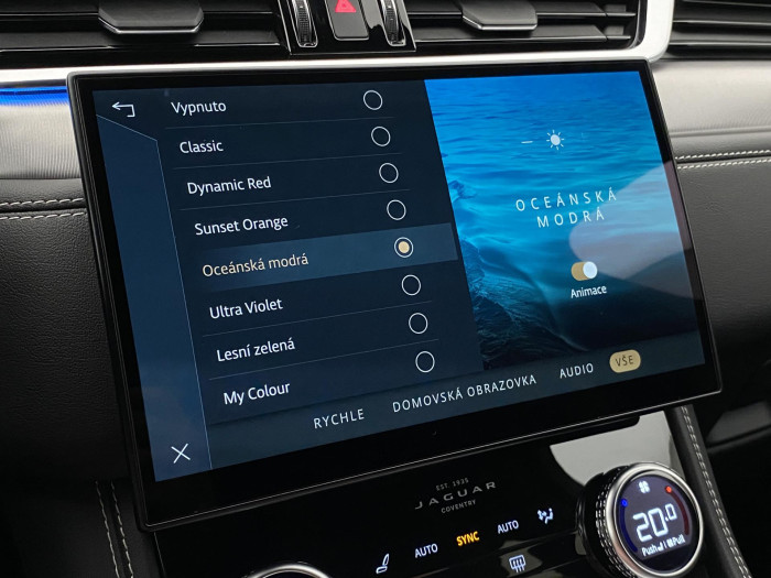 Jaguar F-Pace D200 AWD R-DYNAMIC  REZERVACE 2.0 d Dynamic