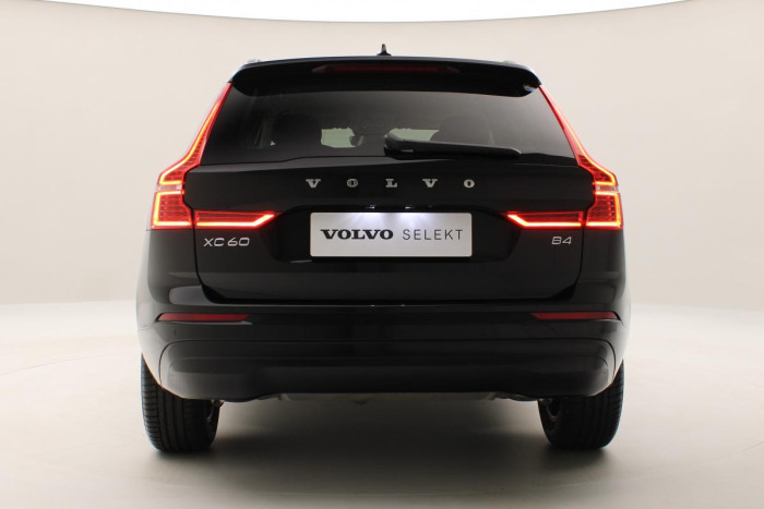 Volvo XC60 B4 CORE AUT CZ 1.maj