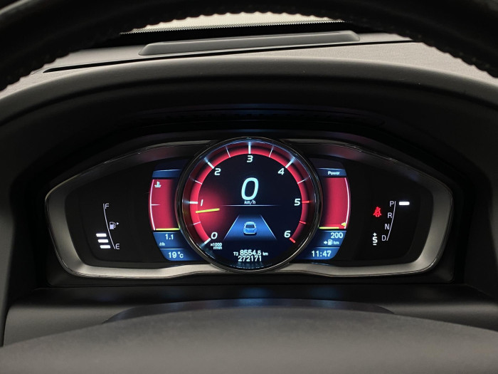 Volvo XC60 D5 AWD SUMMUM AUT CZ 2.4 d Summum