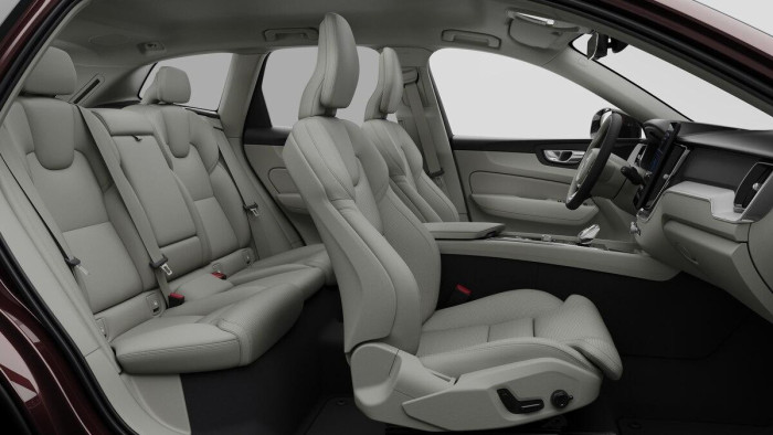 Volvo XC60 B5 AWD DARK PLUS AUT