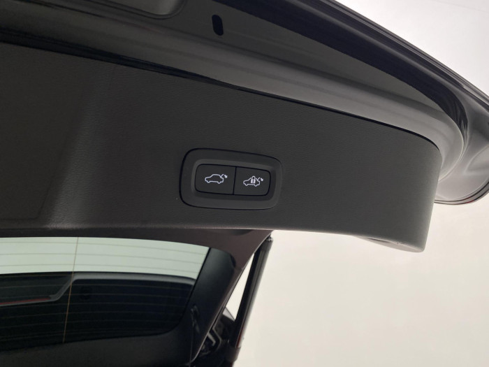 Volvo XC40 B4 CORE AUT CZ