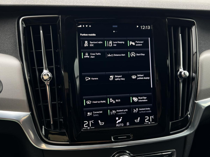 Volvo V90 D4 MOMENTUM PRO Aut 1.maj. 2.0 d Momentum