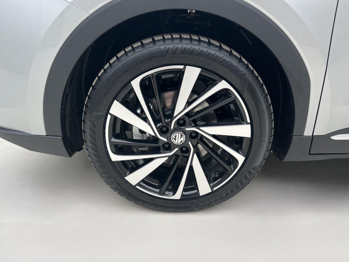 MG ZS EXCLUSIVE Hybrid+ AUT 1.5 Exclusive