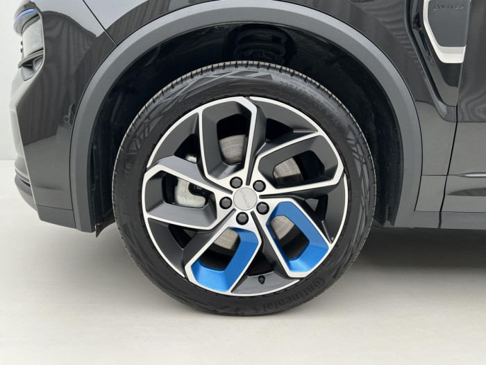 Lynk & Co 01 PHEV DCT 1.maj.