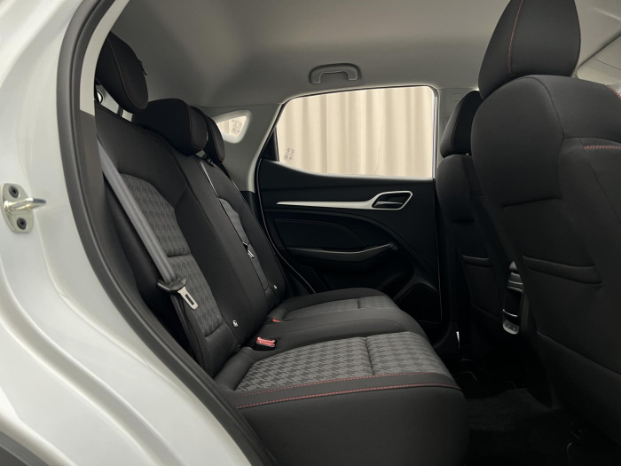 MG ZS 1.5 ESSENTIAL PLUS CZ 1.maj.