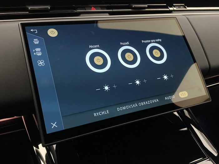 Land Rover Range Rover Sport D250 DYNAMIC SE AWD AUT 3.0 d Dynamic SE