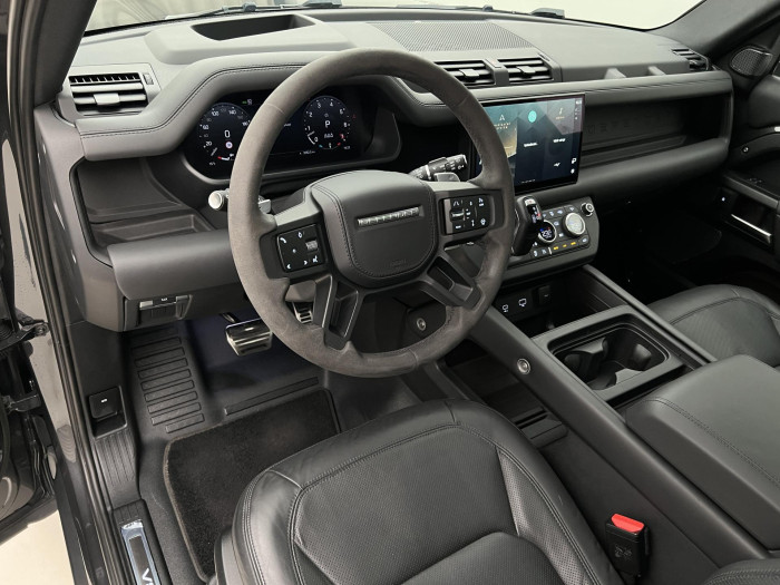 Land Rover Defender 110 P525 V8 CARPATHIAN EDITION 5.0 V8 Edition