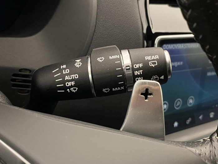 Jaguar F-Pace 5.0 V8 SVR AWD REZERVACE 5.0 V8