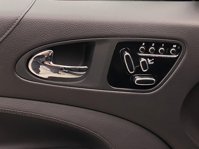 Jaguar XK8 5.0 S/C AUT