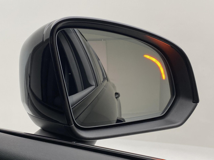 Volvo XC40 B3 AUT DARK PLUS