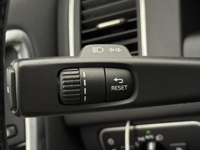 Volvo XC60 D4 AWD MOMENTUM AUT 2.4 d Momentum