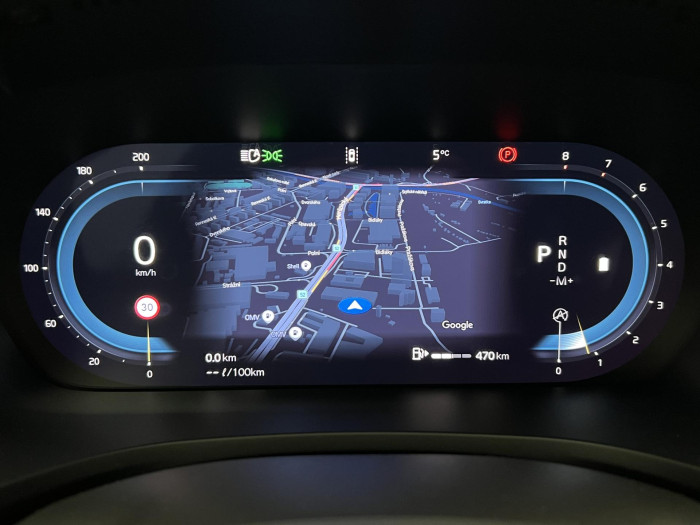 Volvo V60 B4 PLUS DARK AUT 1.maj.