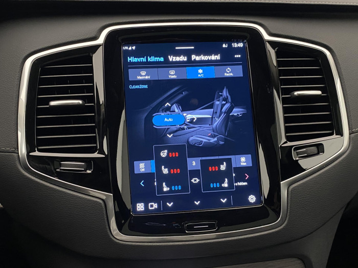 Volvo XC90 B5 AWD ULTIMATE DARK CZ 7míst