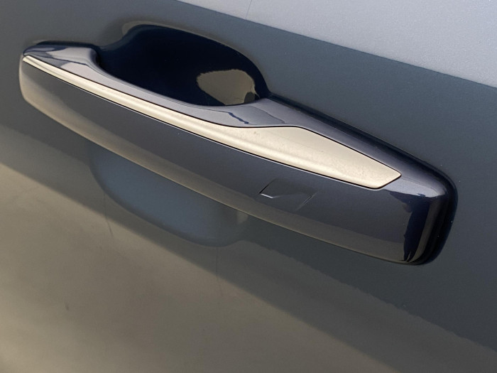 Lynk & Co 01 PHEV DCT AUT 1.maj