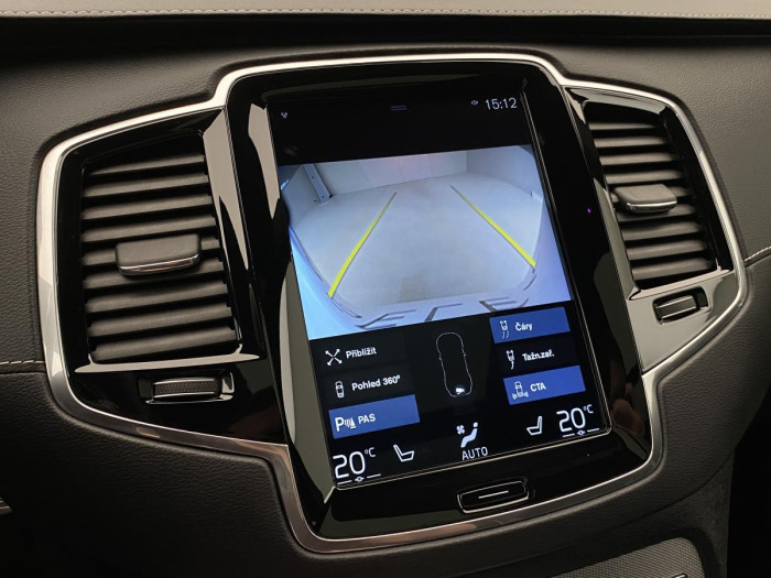 Volvo XC90 D5 AWD R-DESIGN AUT REZERVACE 2.0 d