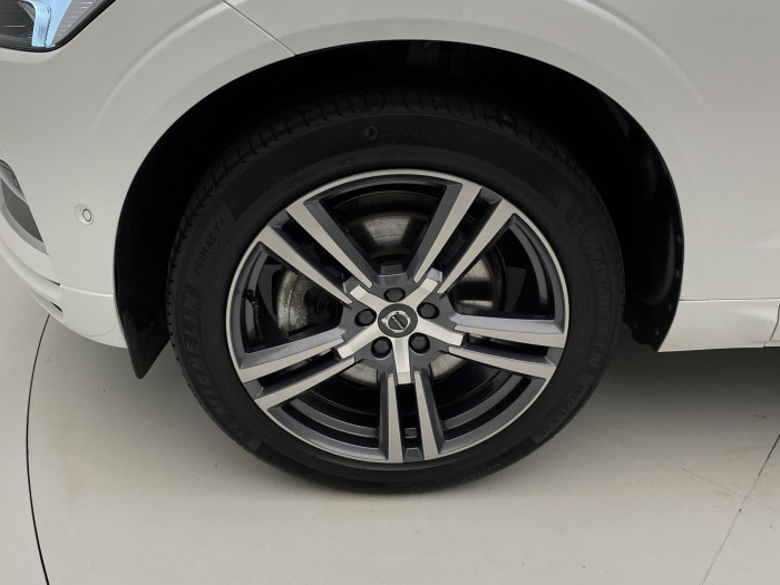 Volvo XC60 B5 INSCRIPTION AWD AUT 1.maj