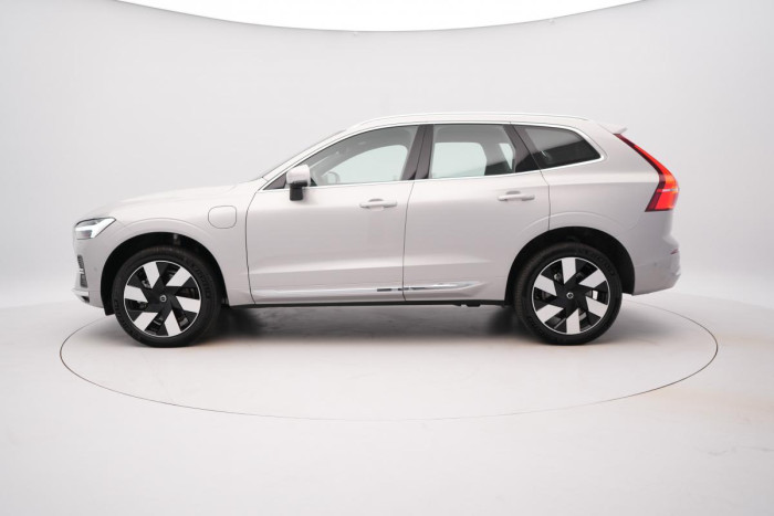 Volvo XC60 RECHARGE T8 AWD ULTIMATE 1.maj