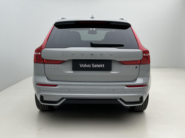 Volvo XC60 B5 AWD PLUS DARK AUT 1.maj.