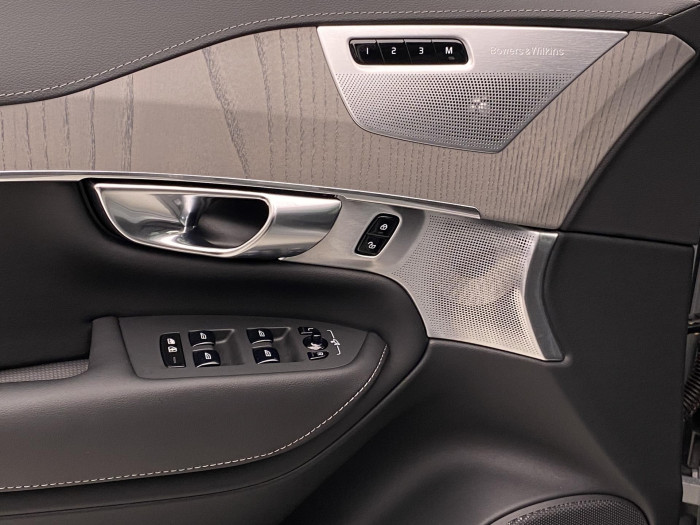 Volvo XC90 T8 RECHARGE BRIGHT ULTRA 7m
