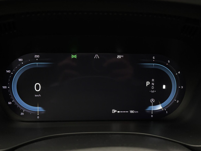 Volvo XC60 B4 AWD PLUS DARK AUT