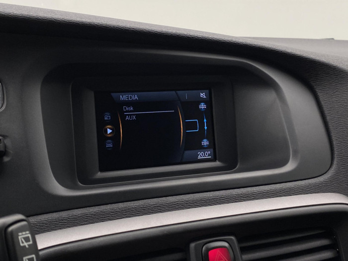 Volvo V40 T2 KINETIC CZ