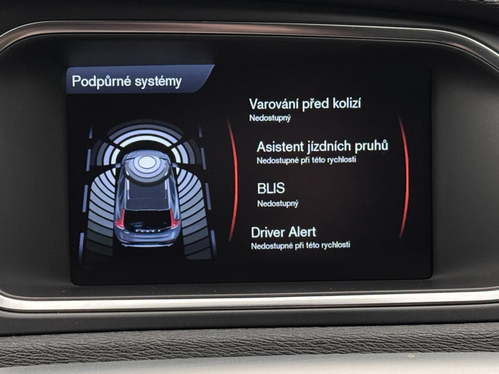 Volvo V40 CC D3 MOMENTUM AUT CZ 1.maj 2.0 d CC CC Momentum