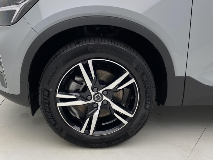 Volvo XC40 B3 DARK PLUS AUT CZ