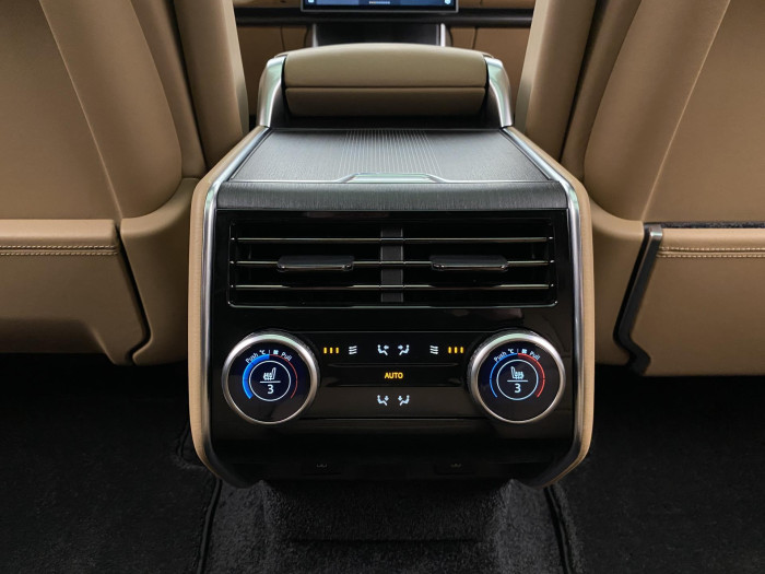 Land Rover Range Rover D350 AUTOBIOGRAPHY LWB 3.0 d