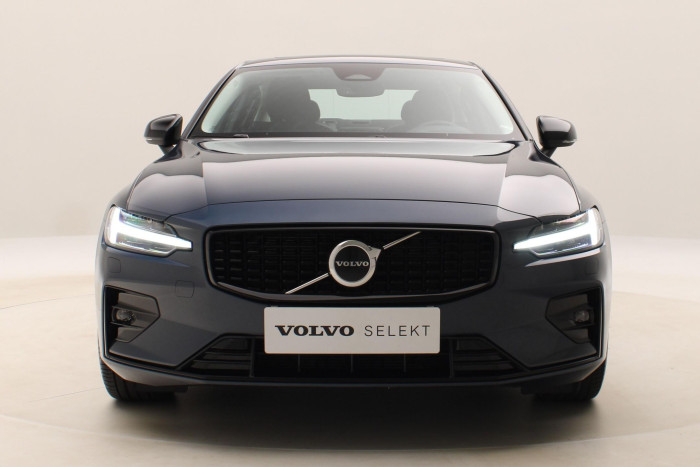 Volvo S60 B5 AWD ULTIMATE DARK AUT 1.maj