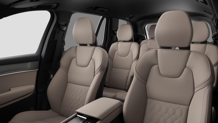 Volvo XC90 B5 AWD AUT CORE 7míst